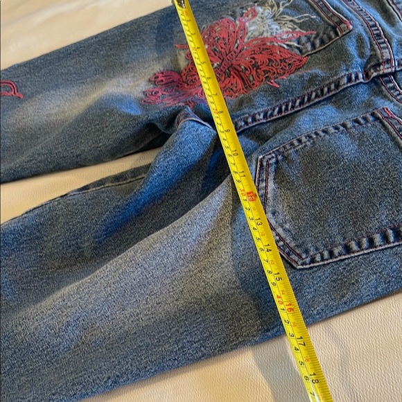 Amazing Embroidered Boot Leg Jeans with Butterfly Embellishments - Picture 10 of 13